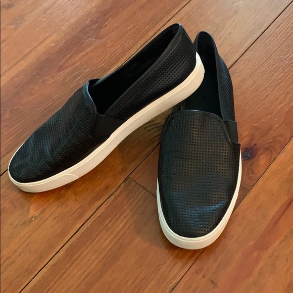 vince blair slip on sneakers